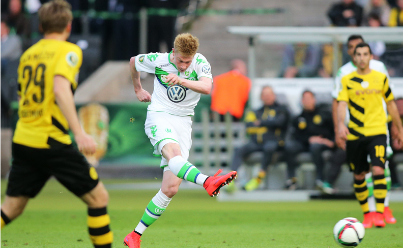 足坛一夜动态：曼城豪取19连胜，巴萨逆转马竞，纽卡热刺互相伤害