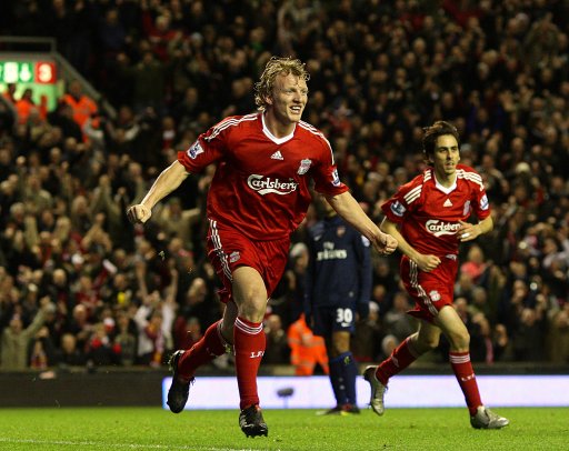 巴乔飞机上偶遇辛纳：很高兴见到你，现象级人物（巴乔机上邂逅辛纳：直言很高兴见到你，称其为现象级人物）