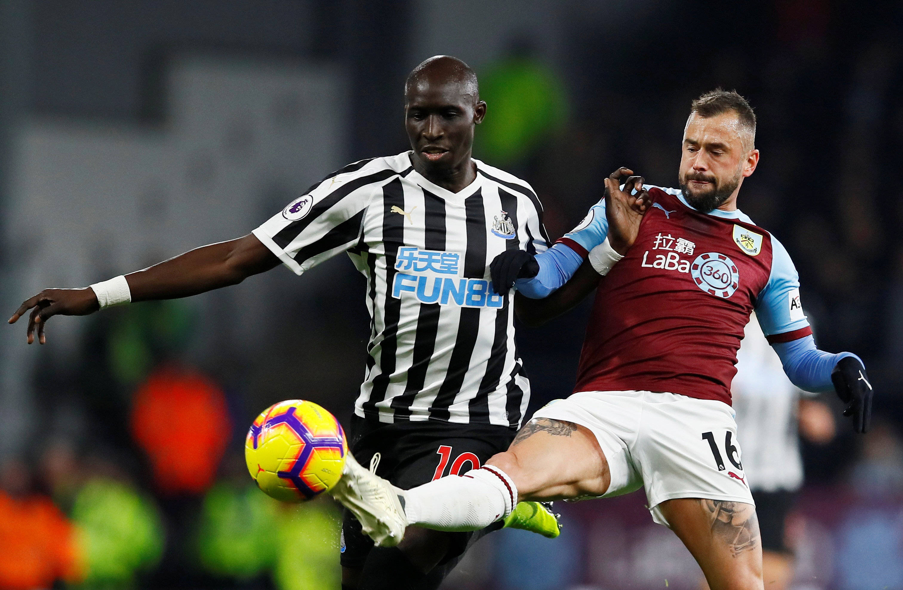 比利亚：西班牙前国脚奎尼是西班牙足球历史上最伟大的射手（比利亚：奎尼堪称西班牙足坛史上最伟大射手）