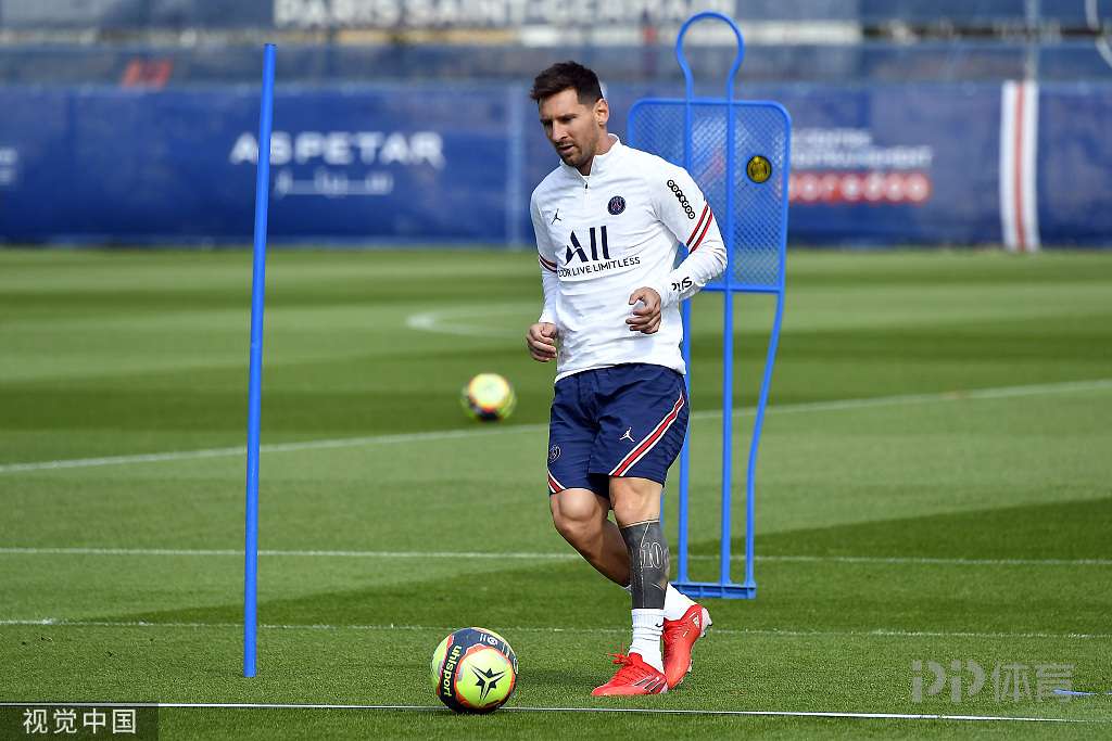 简直令人叹为观止，11年前的今天，拉姆塞打进了欧冠历史上最伟大的进球之一（11年前的今天，拉姆塞奉上欧冠史诗级神作，震撼至今）